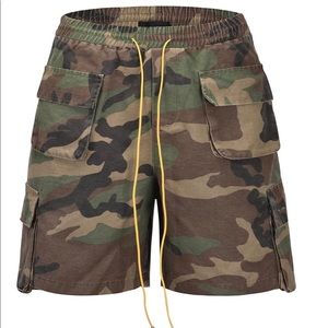 Camo cargo shorts